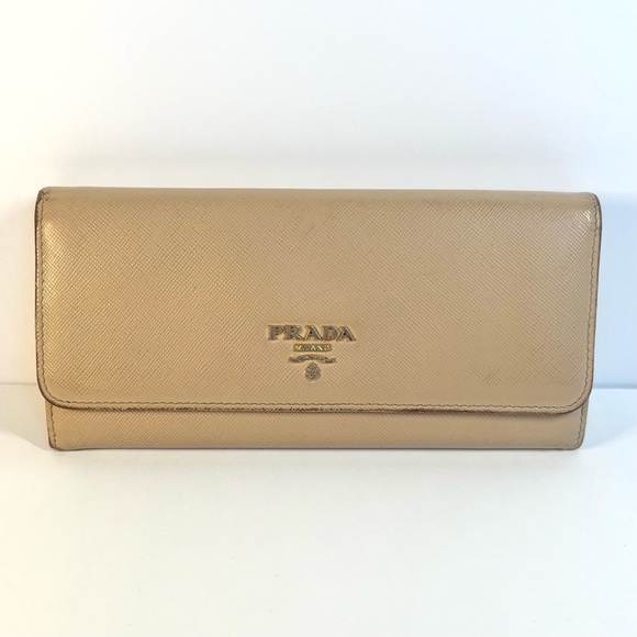 Tan / pink / white Prada wallet (rare color combination) - Picture 2 of 16